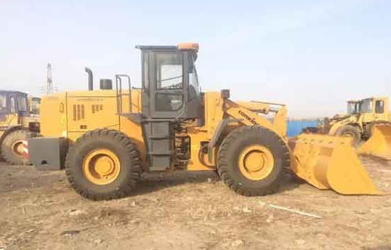 高温高湿环境下，工程机械保养怎样做？